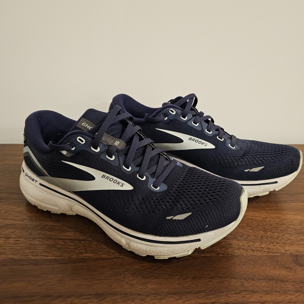 Brooks Navy Athletic Shoes